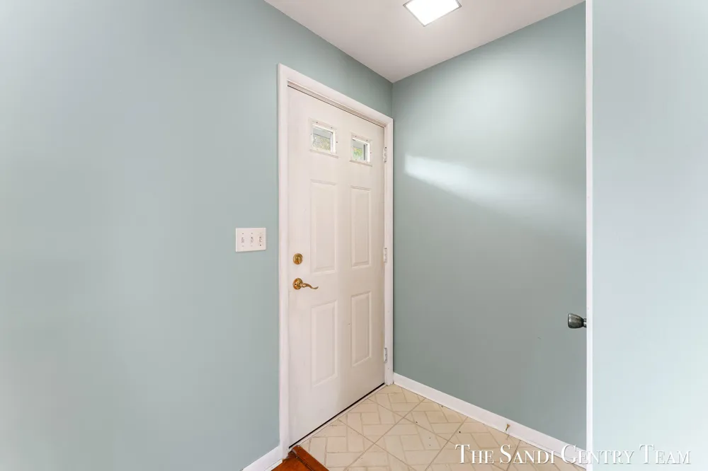 1015 Taylor Avenue Grand Haven, MI 49417