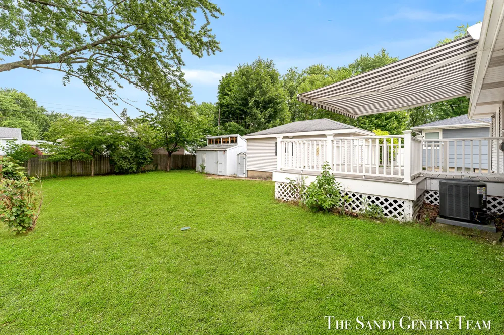 1015 Taylor Avenue Grand Haven, MI 49417