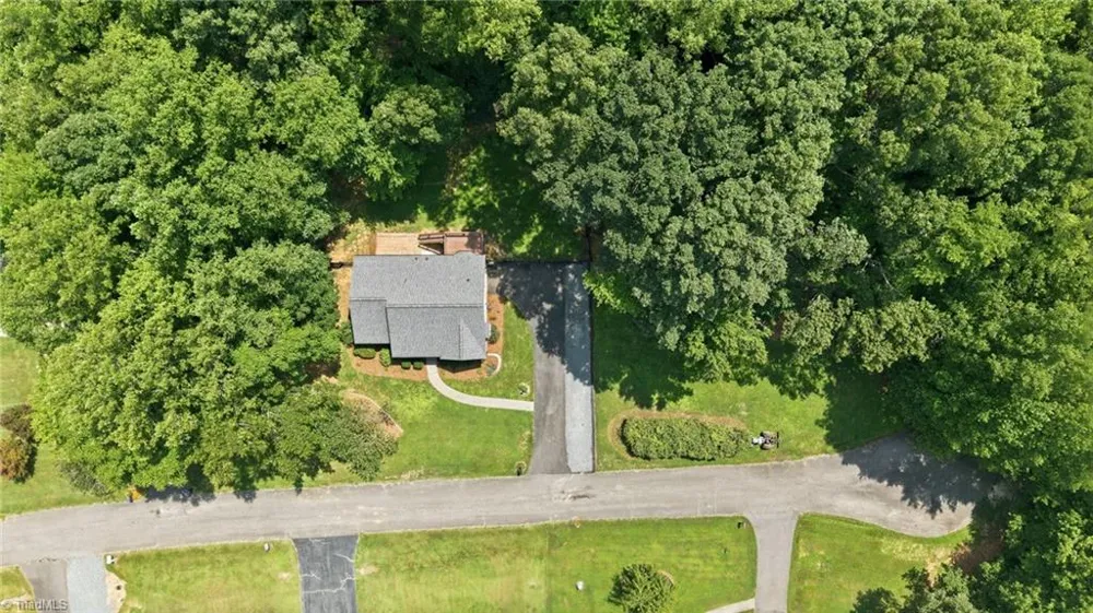 1035 Trinity Place Road Tobaccoville, NC 27050