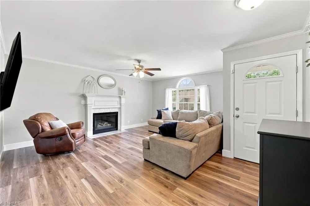 1035 Trinity Place Road Tobaccoville, NC 27050