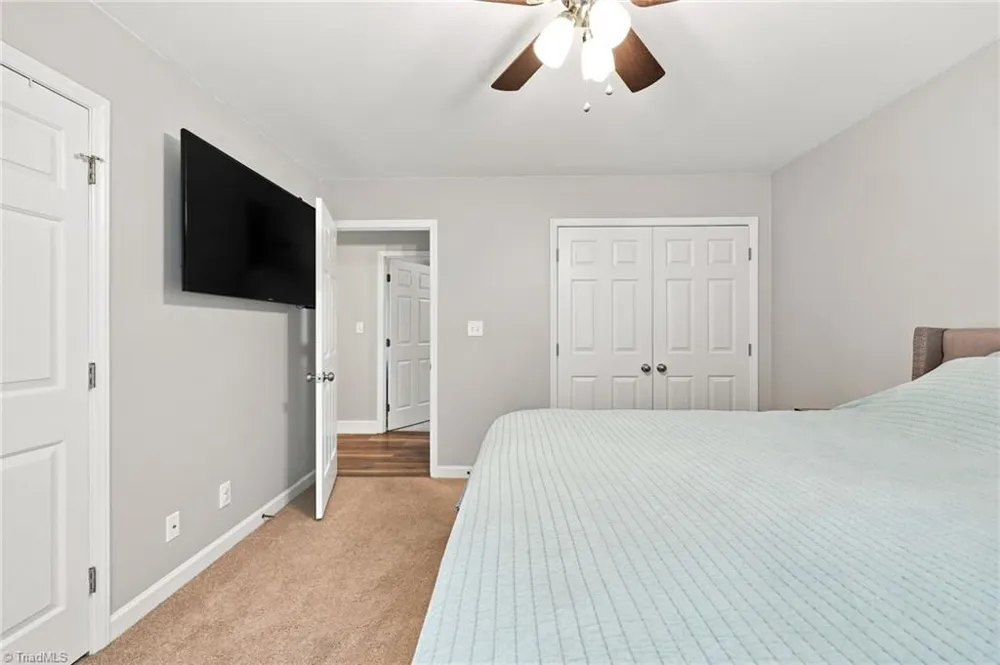 1035 Trinity Place Road Tobaccoville, NC 27050