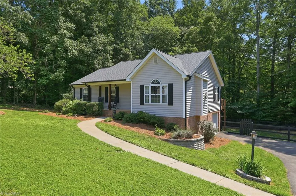 1035 Trinity Place Road Tobaccoville, NC 27050