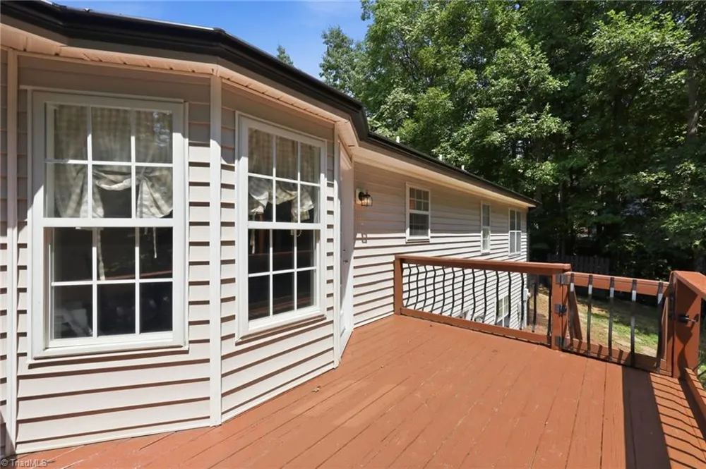 1035 Trinity Place Road Tobaccoville, NC 27050