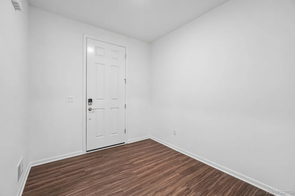 50745 Crusader Drive Macomb Township, MI 48044