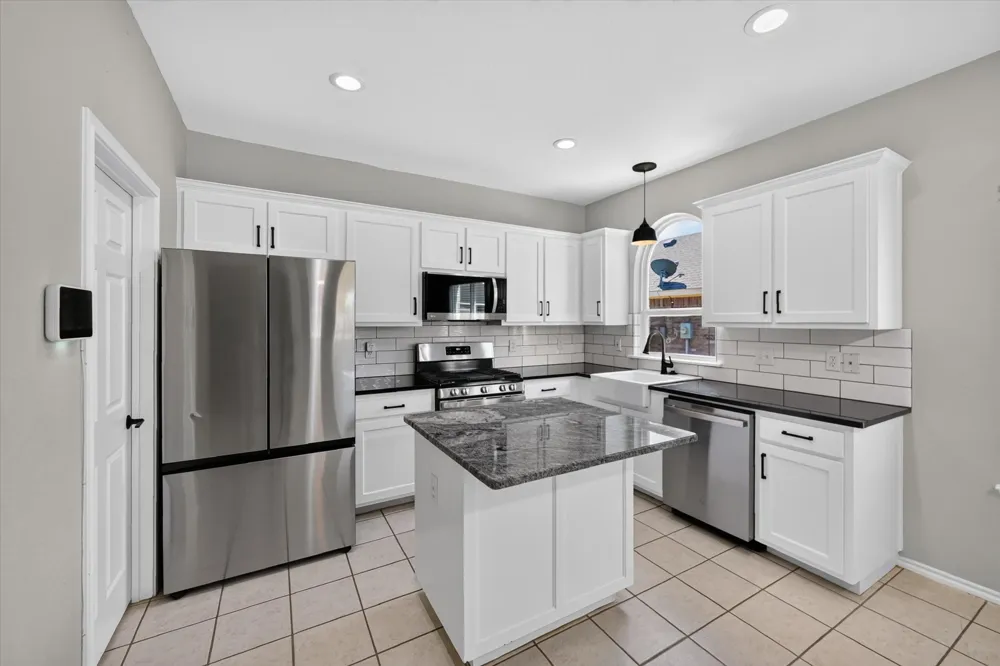 55 Highland Drive Sanger, TX 76266
