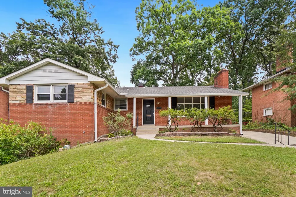 9017 SAINT ANDREWS PLACE College Park, MD 20740
