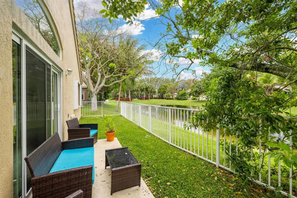 6513 Sandpiper Drive Coconut Creek, FL 33073