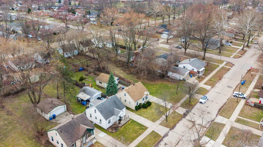 24759 Hopkins Street Dearborn Heights City, MI 48125