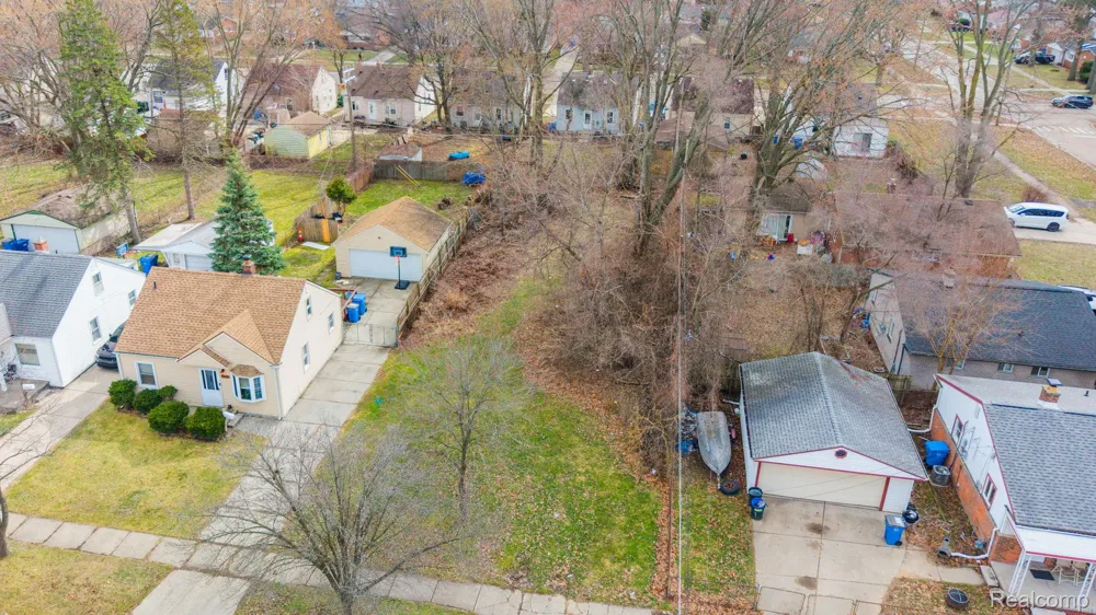 24759 Hopkins Street Dearborn Heights City, MI 48125