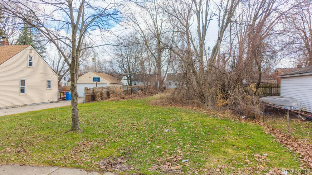 24759 Hopkins Street Dearborn Heights City, MI 48125