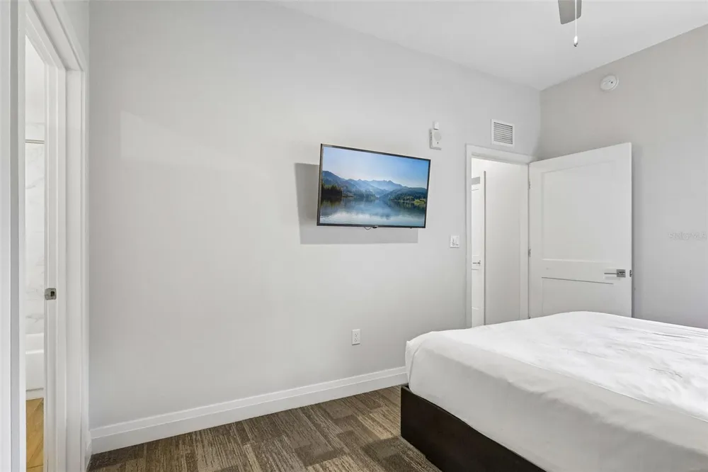 14501 GROVE RESORT AVENUE #2342 Winter Garden, FL 34787