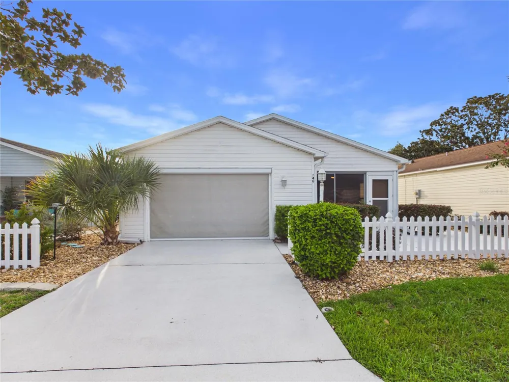 746 ANGELITA AVE The Villages, FL 32159