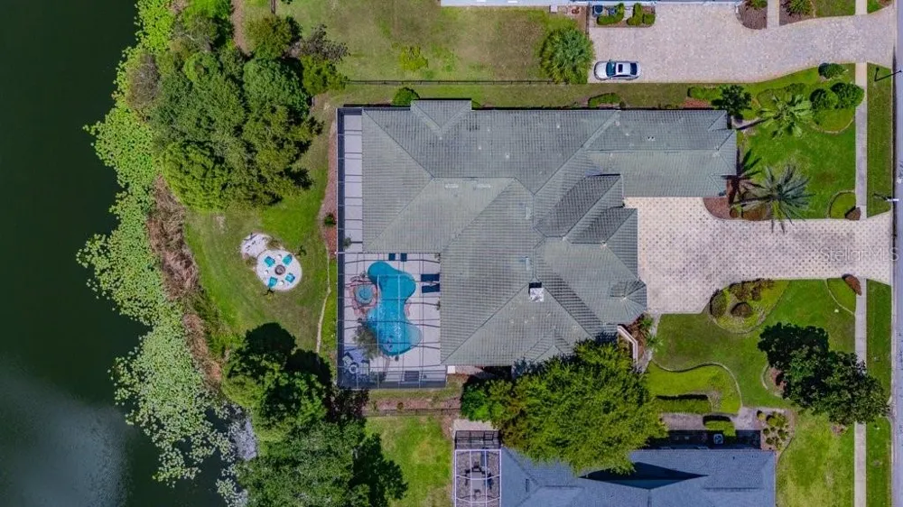 6217 KINGBIRD MANOR DRIVE Lithia, FL 33547