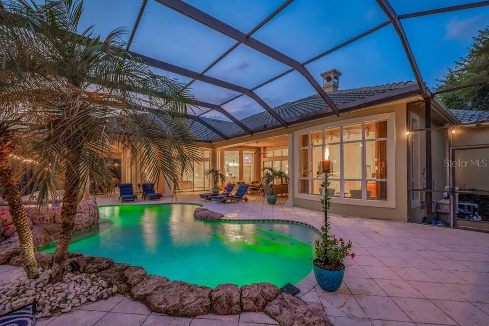6217 KINGBIRD MANOR DRIVE Lithia, FL 33547
