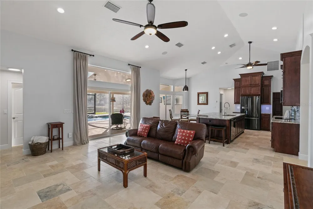 655 CALEDONIA PLACE Sanford, FL 32771