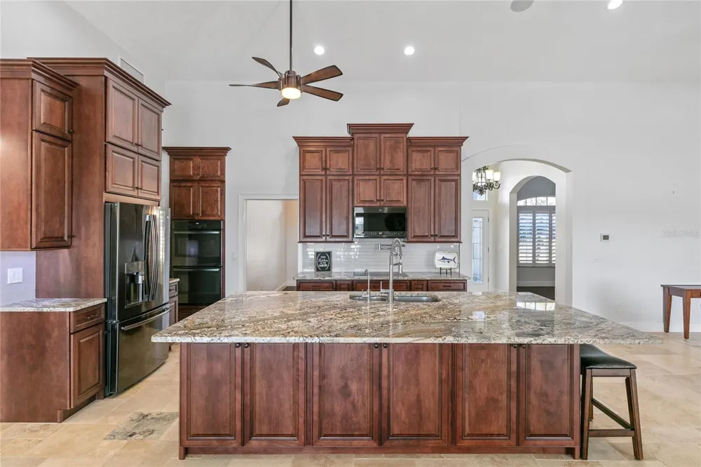 655 CALEDONIA PLACE Sanford, FL 32771