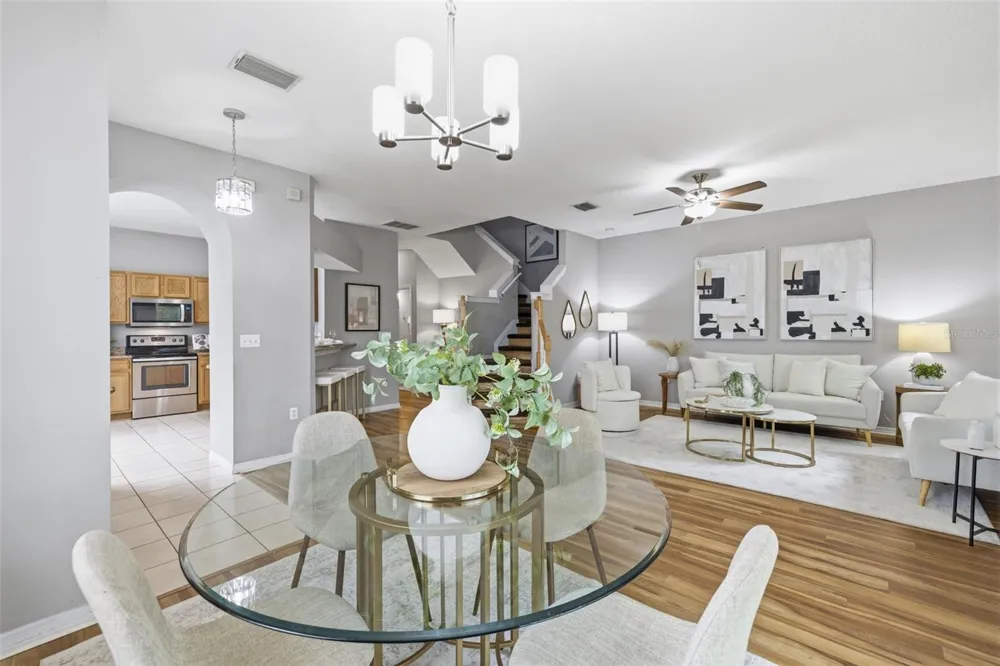 5118 5TH WAY St Petersburg, FL 33703