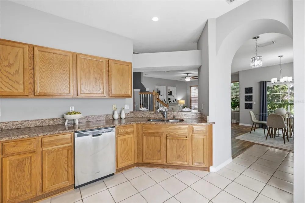 5118 5TH WAY St Petersburg, FL 33703
