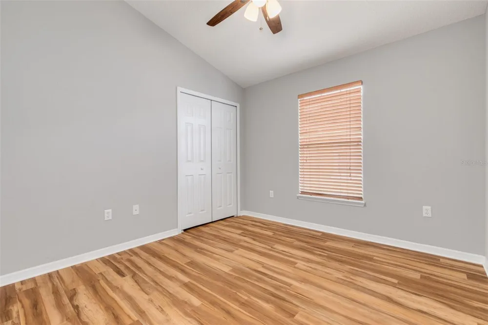 5118 5TH WAY St Petersburg, FL 33703