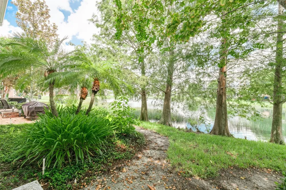 5118 5TH WAY St Petersburg, FL 33703