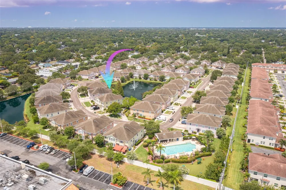 5118 5TH WAY St Petersburg, FL 33703