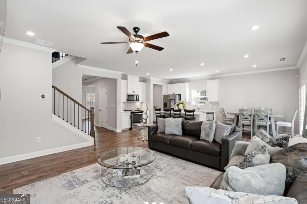 168 Brookstone PARK E Acworth, GA 30101