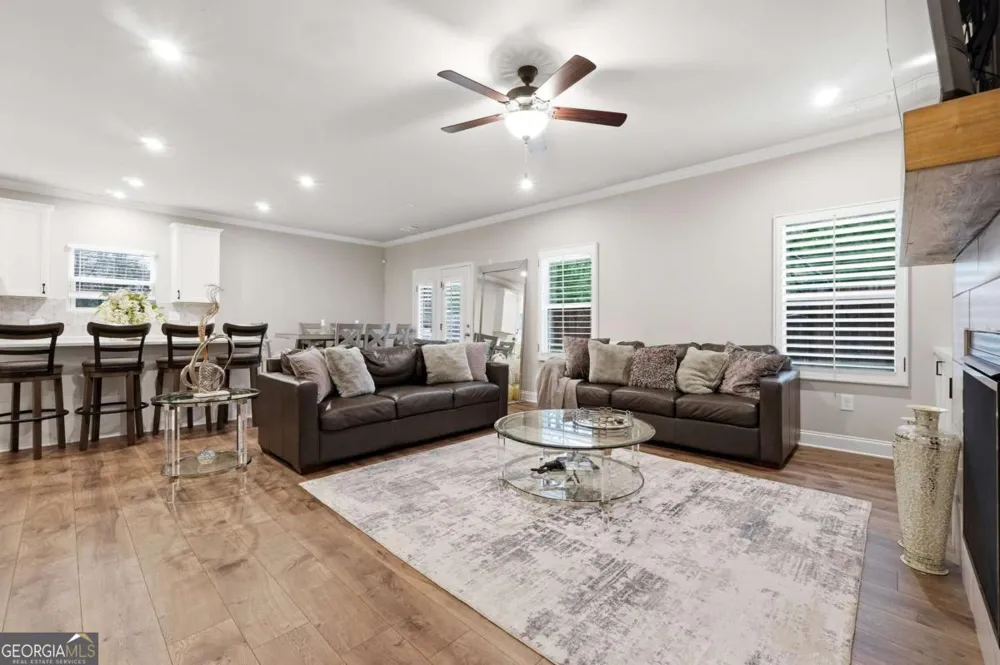 168 Brookstone PARK E Acworth, GA 30101