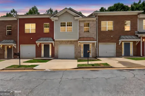 5019 Lower Elm ST
