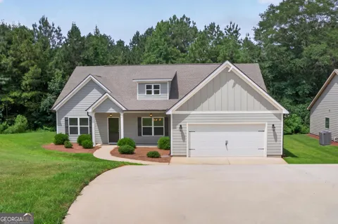 137 Holtz DR