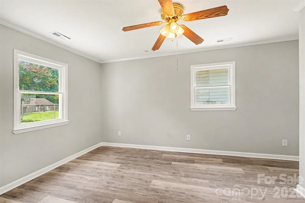 1333 Washington Lane Kannapolis, NC 28083