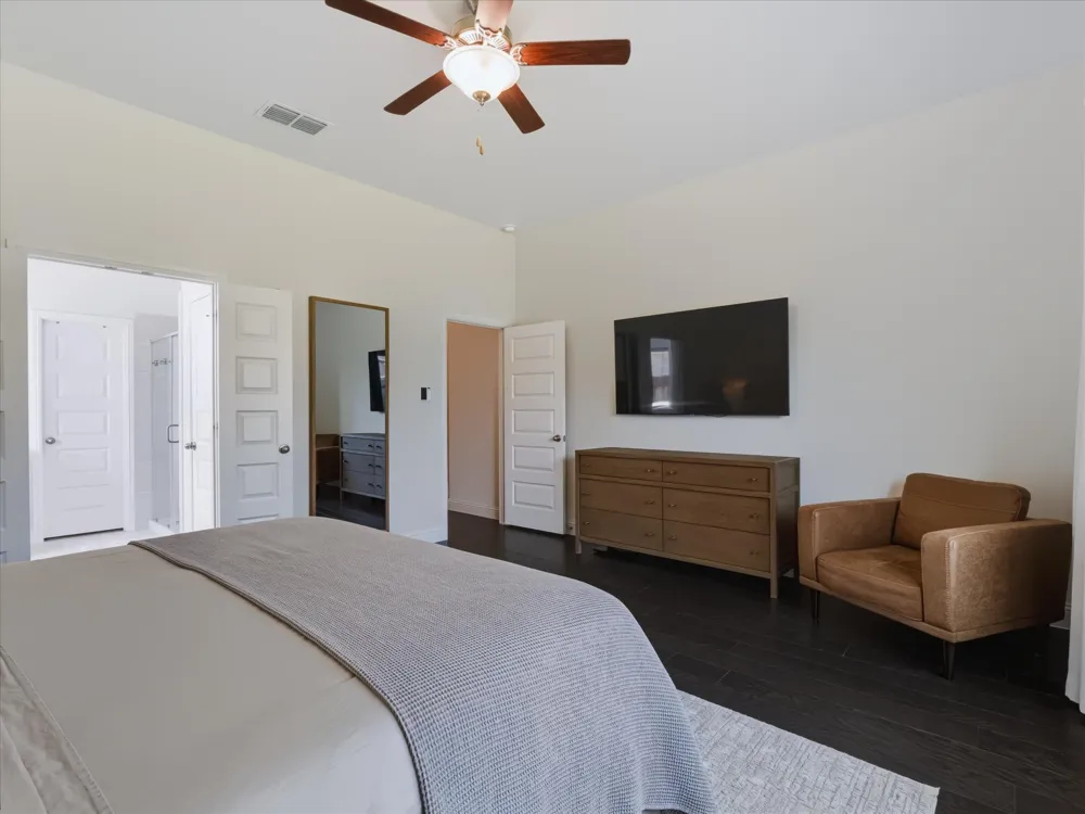 615 Frio Lane Aubrey, TX 76227