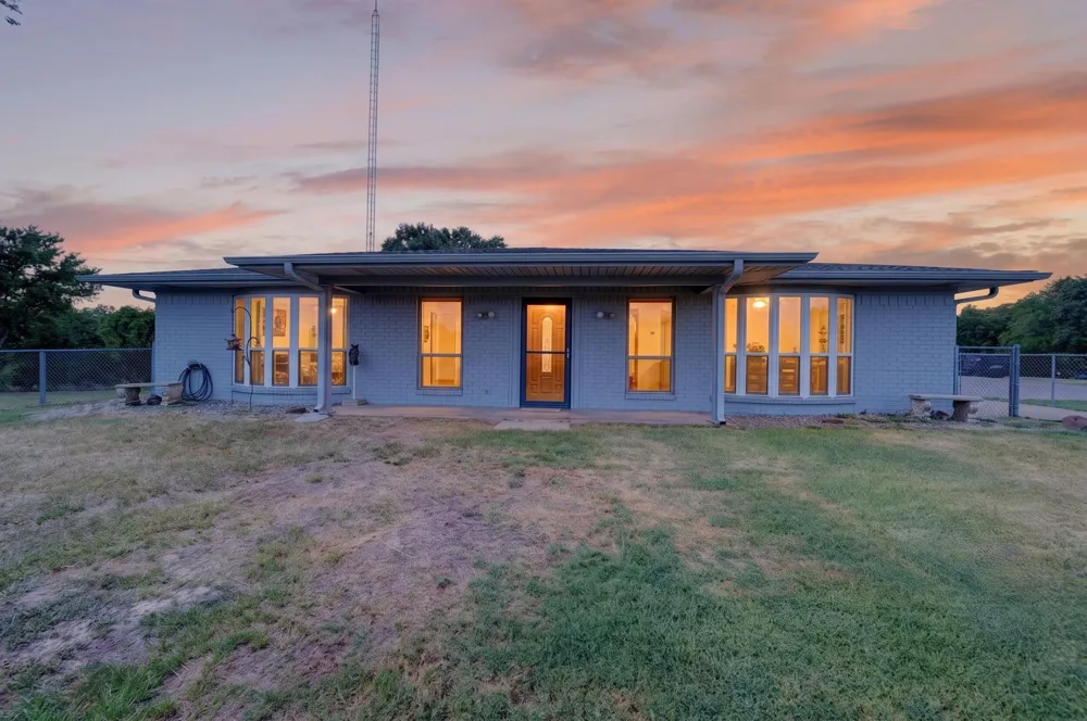 660 Vz County Road 2315 Canton, TX 75103