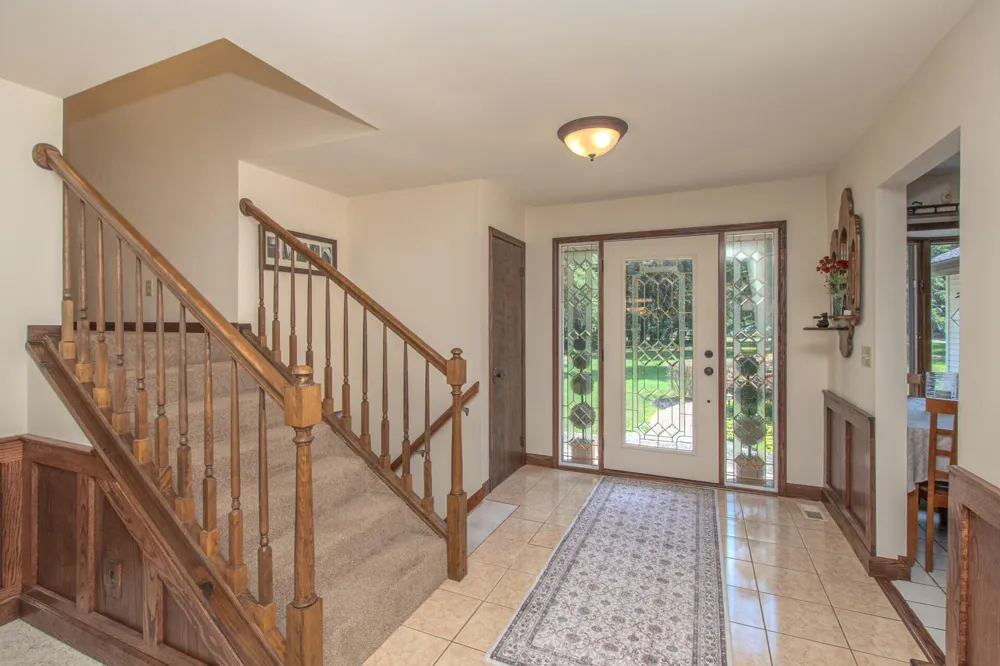 12575 Green Tree Trail South Lyon, MI 48178