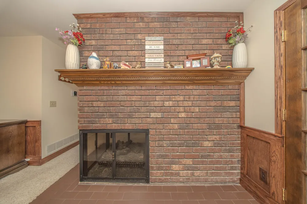 12575 Green Tree Trail South Lyon, MI 48178