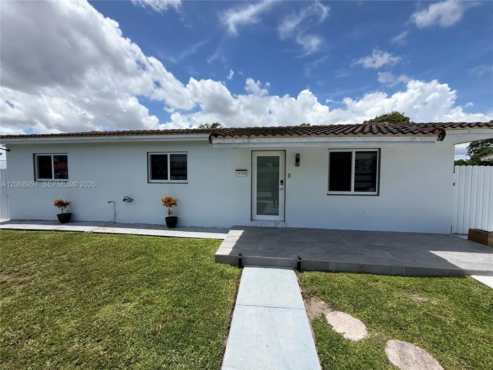19700 NW 44th Ave #. Miami Gardens, FL 33055