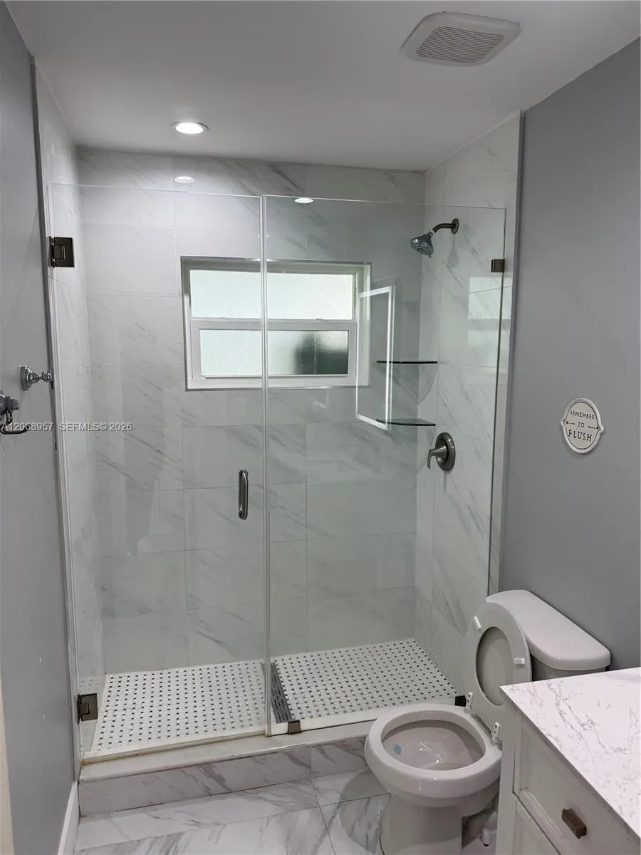 19700 NW 44th Ave #. Miami Gardens, FL 33055
