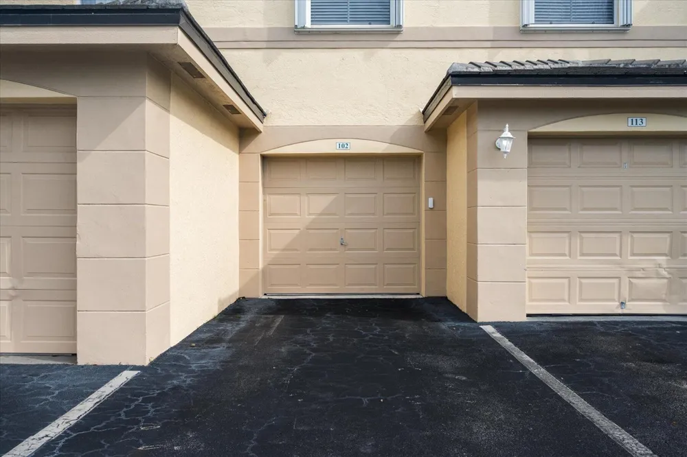 2020 Greenview Shores Boulevard #102 Wellington, FL 33414