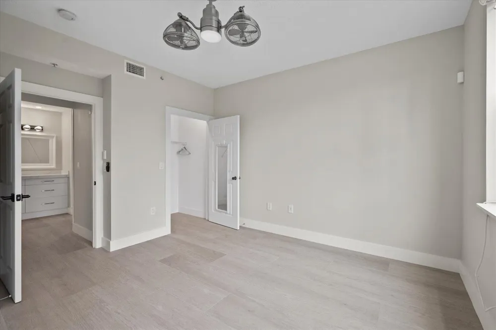 2020 Greenview Shores Boulevard #102 Wellington, FL 33414