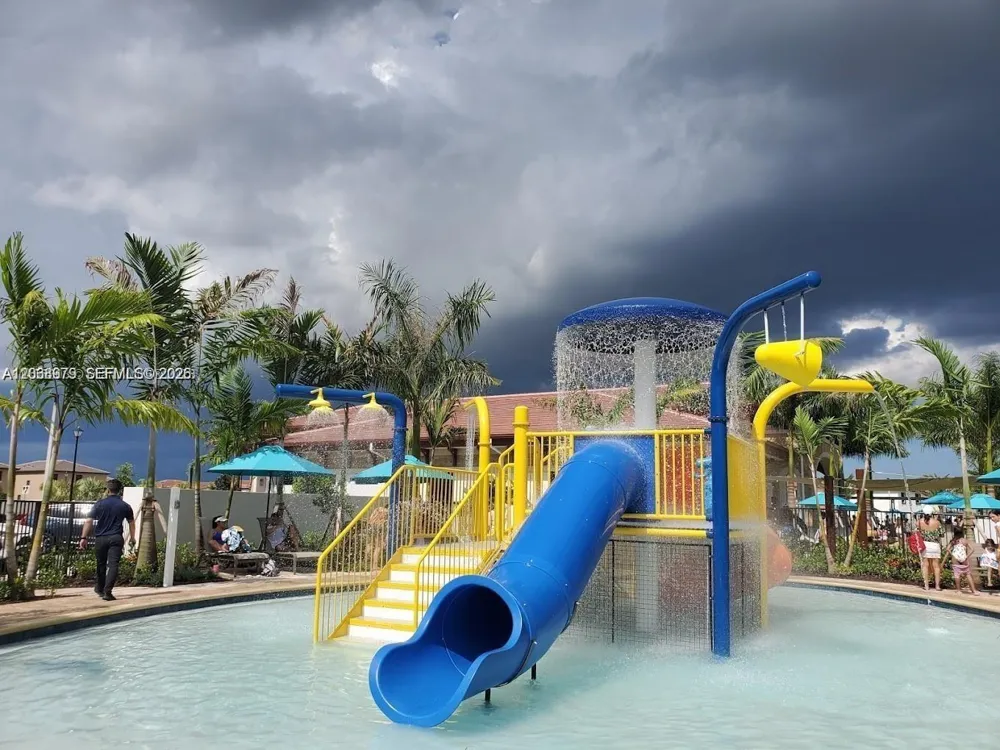 3382 W 114th Ter Hialeah, FL 33018