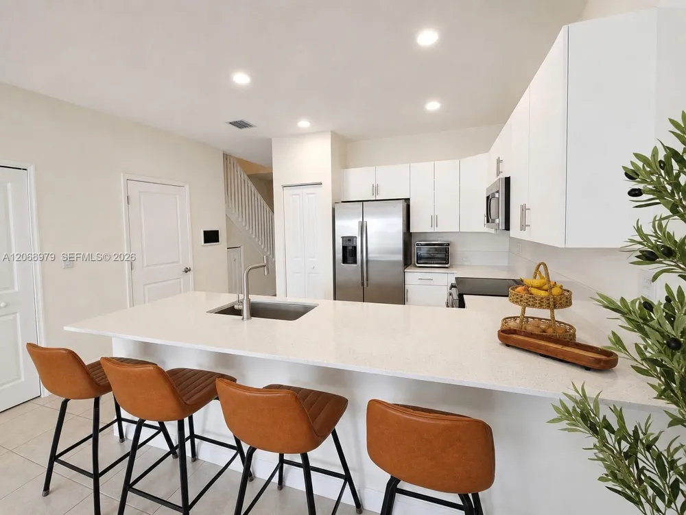 3382 W 114th Ter Hialeah, FL 33018