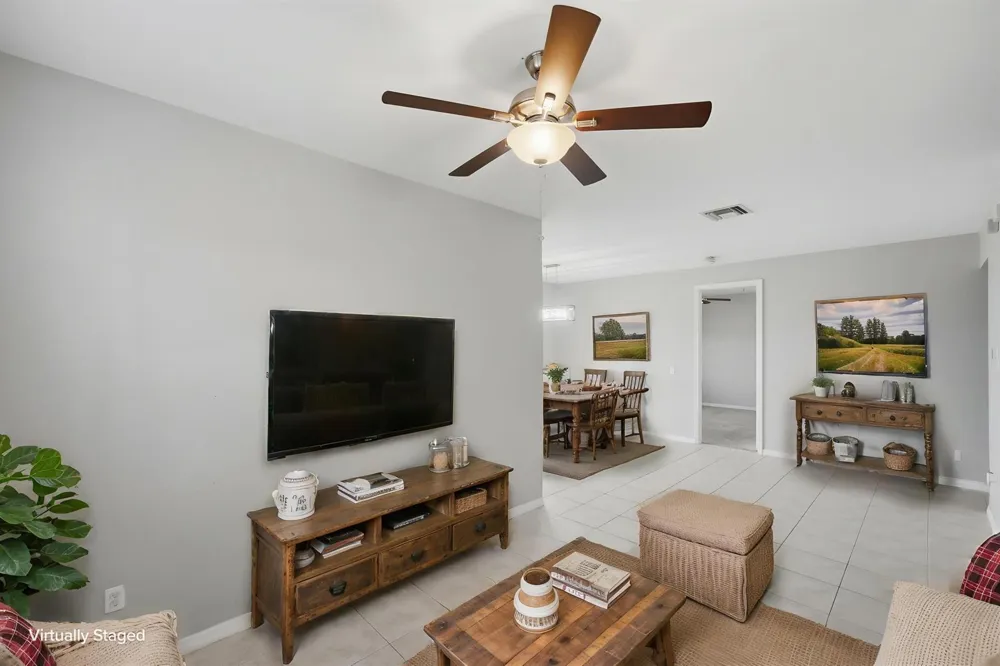 841 Bent Creek Drive Fort Pierce, FL 34947