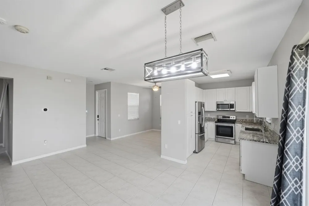 841 Bent Creek Drive Fort Pierce, FL 34947