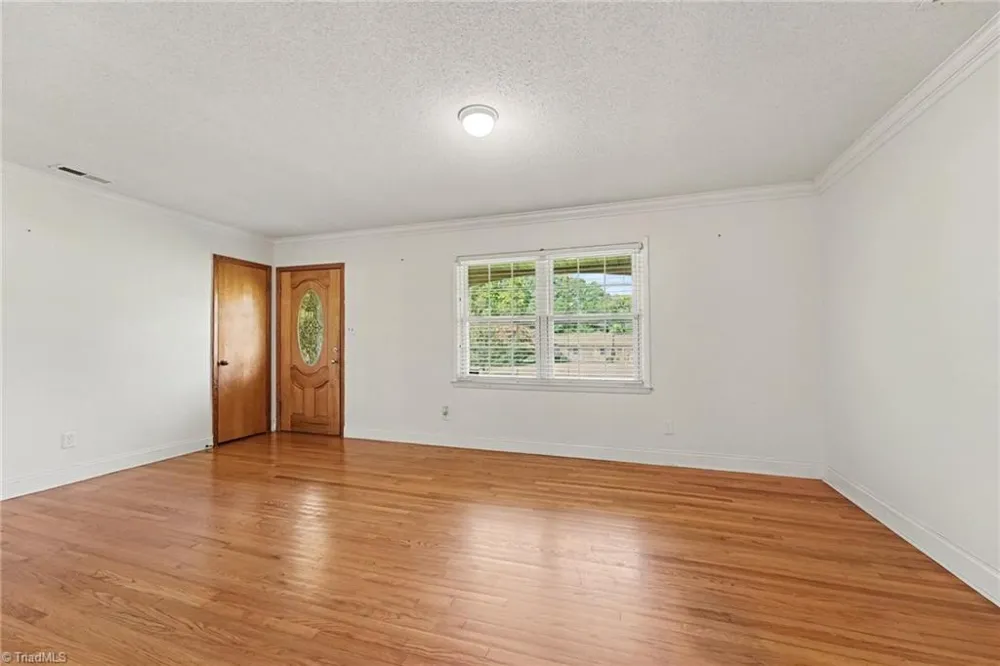 801 Woodard Drive Whitsett, NC 27377
