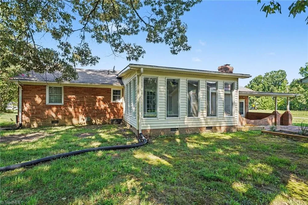 801 Woodard Drive Whitsett, NC 27377