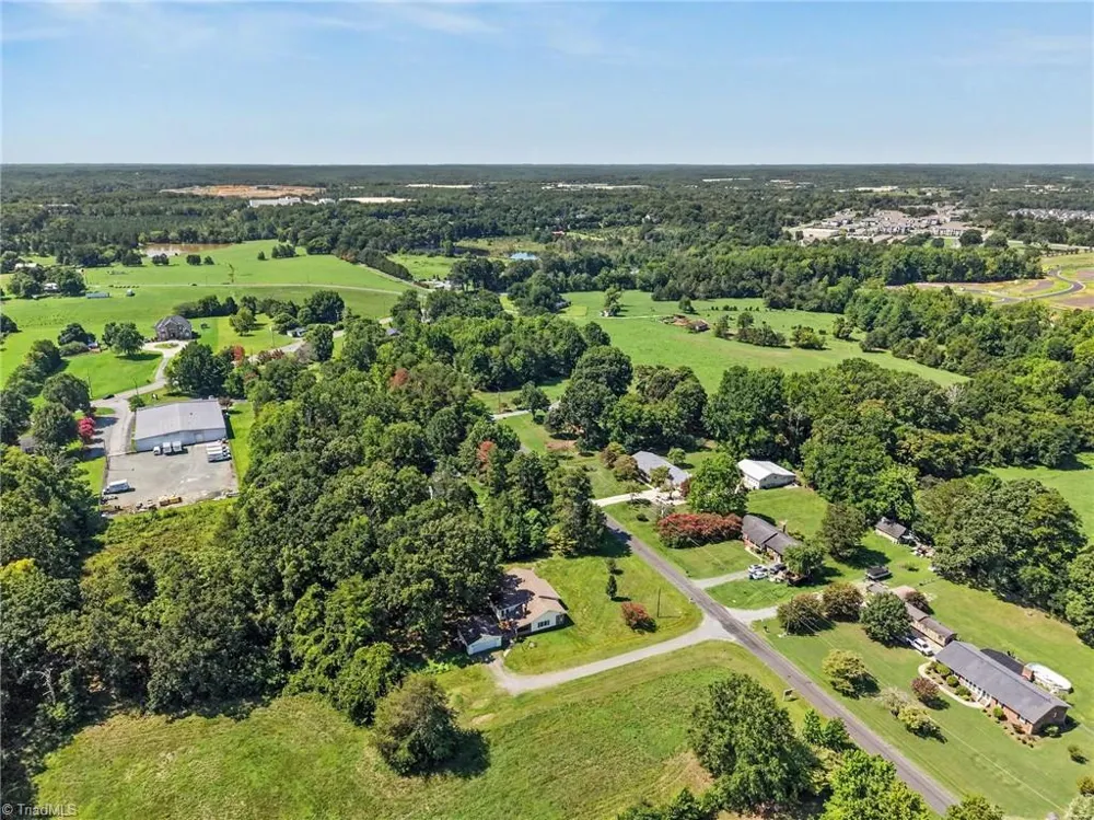 801 Woodard Drive Whitsett, NC 27377