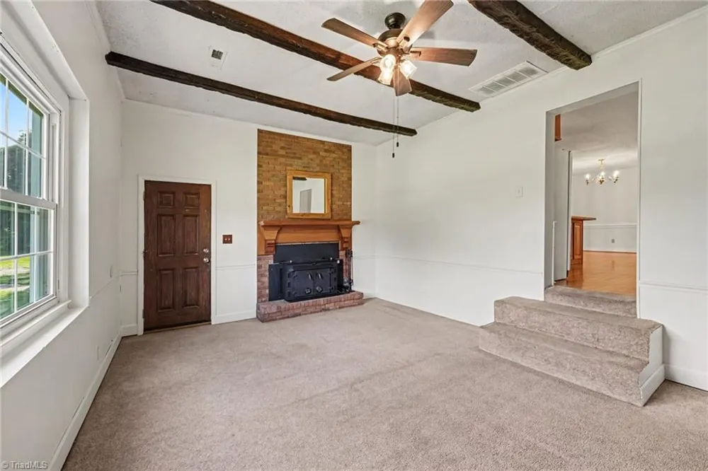 801 Woodard Drive Whitsett, NC 27377