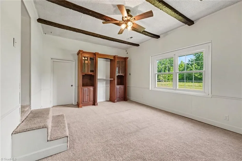 801 Woodard Drive Whitsett, NC 27377