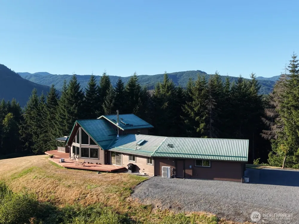 221 Winslow Lane Morton, WA 98356