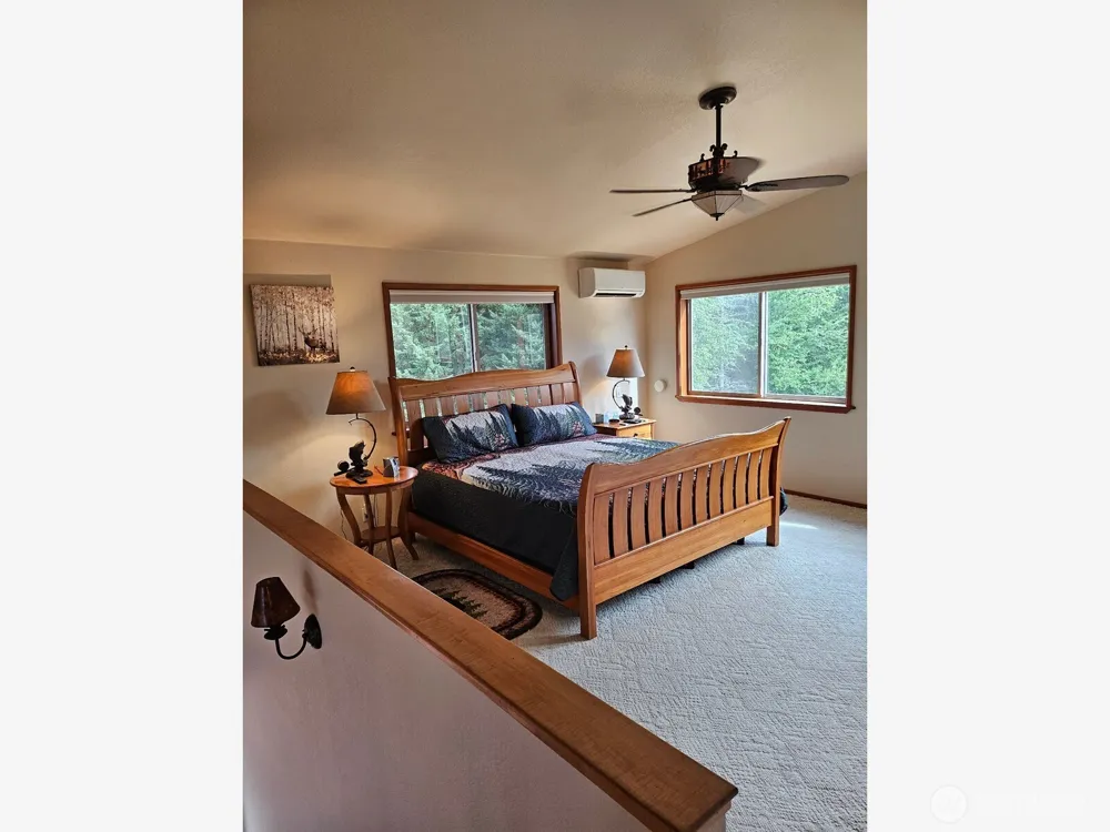 221 Winslow Lane Morton, WA 98356