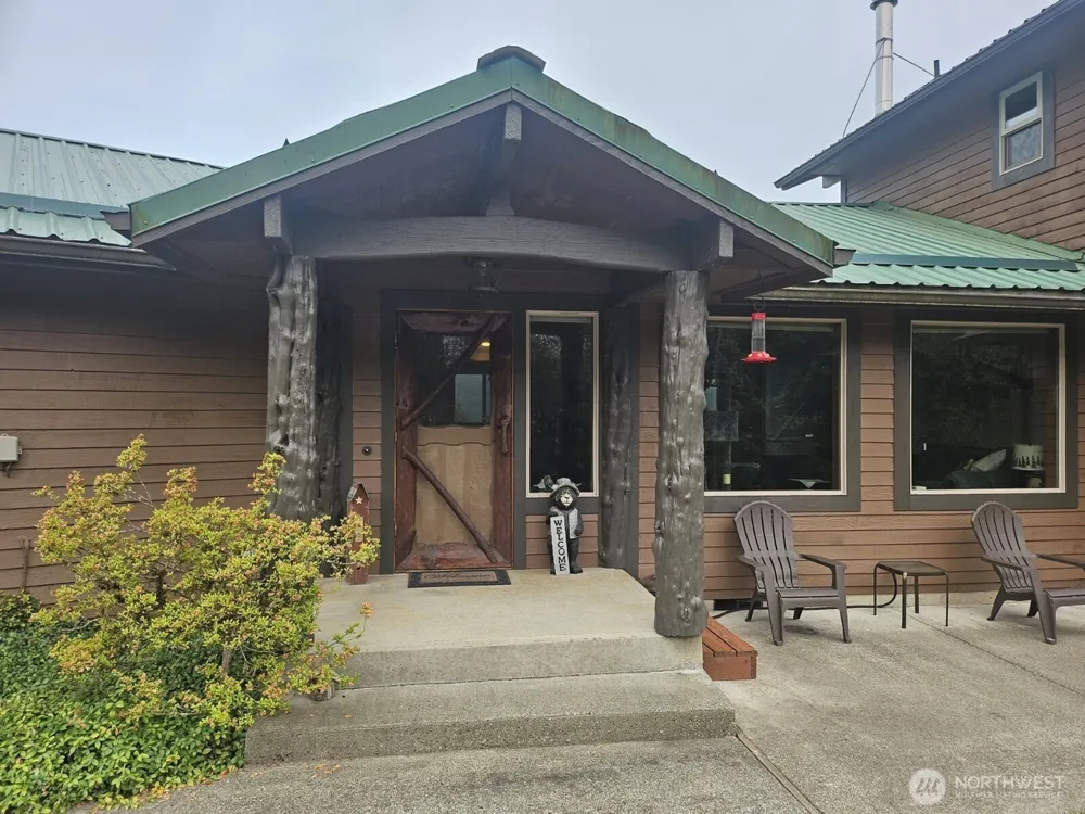 221 Winslow Lane Morton, WA 98356